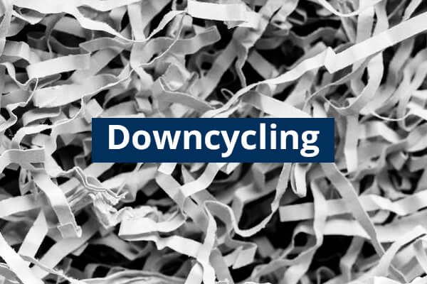 Læs mere om downcycling og alle fordelene og ulemperne på GreenDozer.com